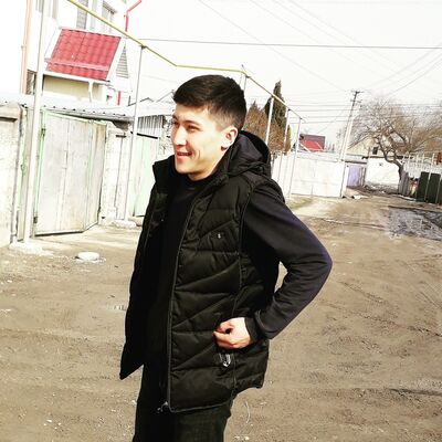  ,   Akoto, 29 ,   ,   , c 