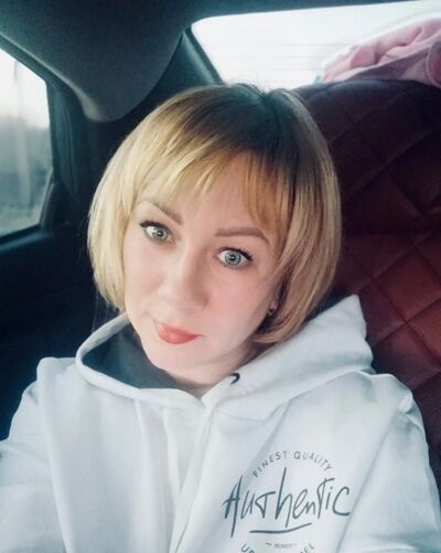  ,   Elena, 44 ,   ,   