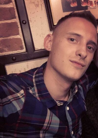  ,   Alexander, 31 ,   ,   , c 