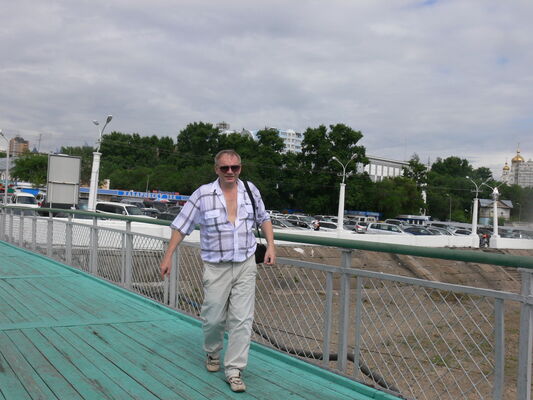  ,   Alex, 66 ,   ,   
