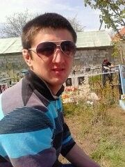  ,   Nikolae, 35 ,   