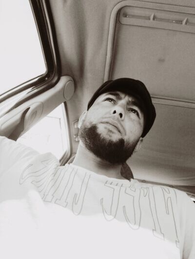  -,   Shah, 31 ,   ,   