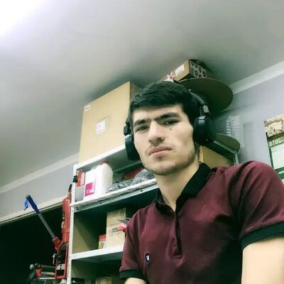  ,   Ali, 29 ,   ,   