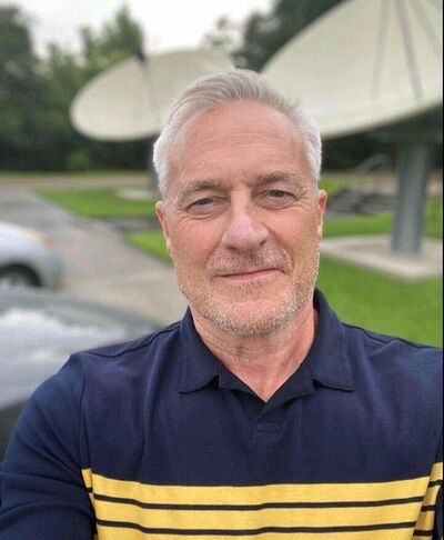  Clifton Park,   BarnesLogan, 63 ,   ,   