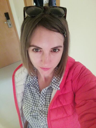  Esch-sur-Sure,   Svetlana, 40 ,   ,   