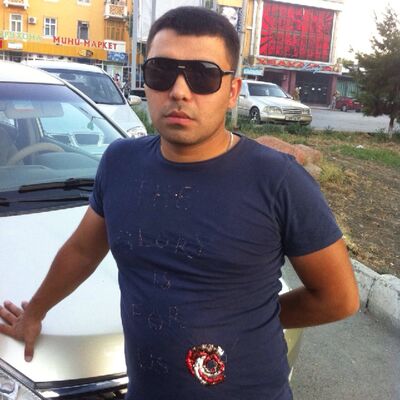  ,   Ali, 39 ,   