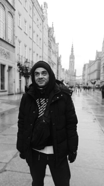  ,   George, 37 ,   ,   