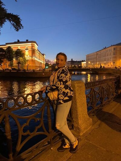  -,   Lada, 41 ,     , c 