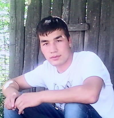  ,   Aza, 34 ,  