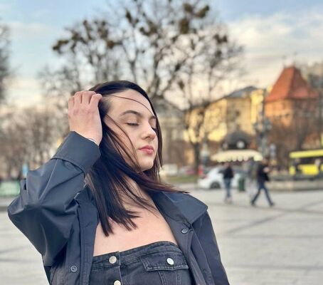  ,   Solia, 25 ,   ,   