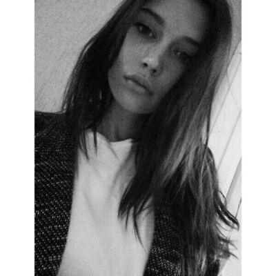  -,   Laura, 26 ,   ,   , 