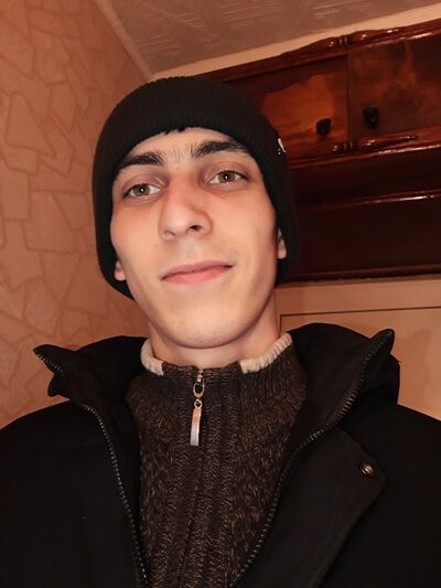  ,   Viktor, 28 ,   ,   , c 