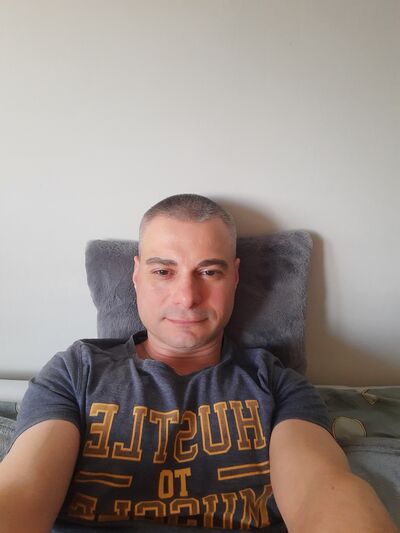  ,   Dima, 44 ,   ,   