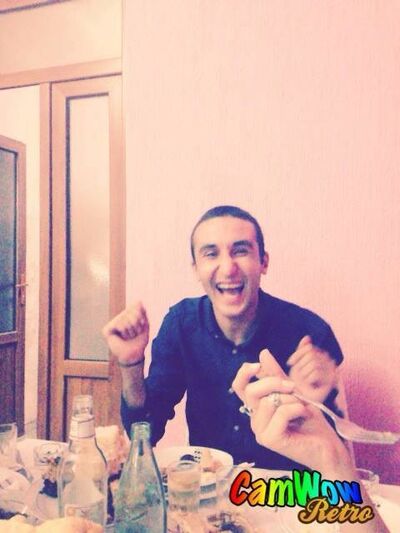  ,   Oto, 32 ,   