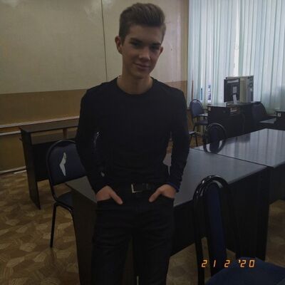  ,   Sergey, 22 ,   