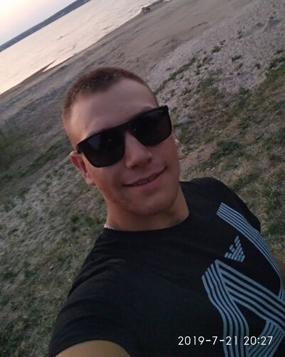  ,   Maksym, 24 ,   ,   , c 
