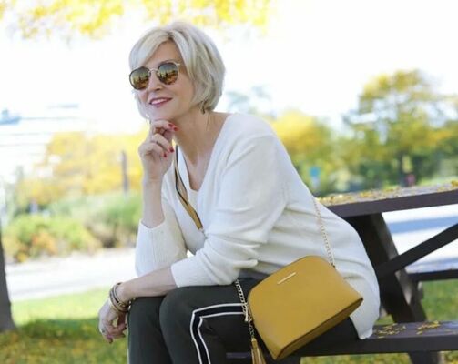 ,   Nika, 60 ,     , c , 