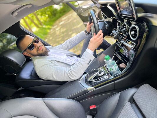  Abbots Langley,   Alwan, 33 ,   ,   