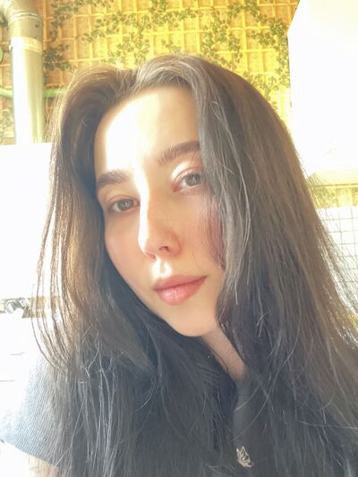  ,   Viktoria, 21 ,     , c 