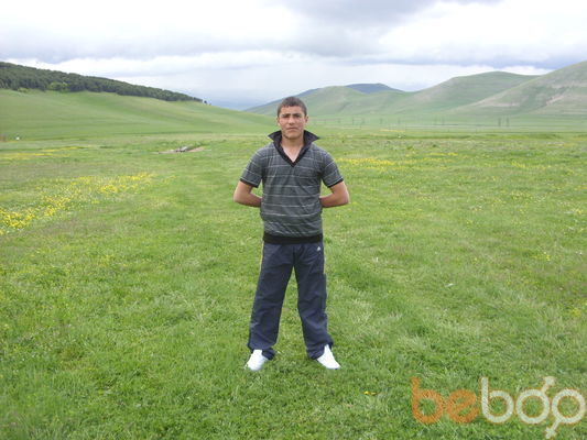  ,   Maksim, 44 ,   ,   , c 