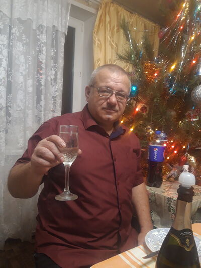  ,   Andry, 53 ,     , c 