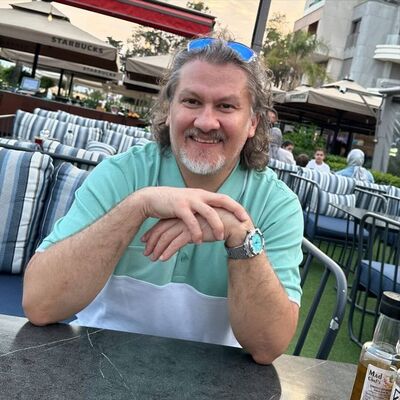  ,   Thomas , 51 ,   ,   