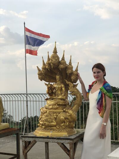  -,   Elena, 37 ,   c 