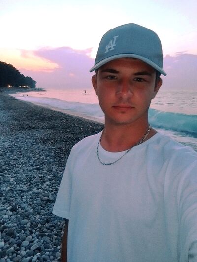  ,   Lev, 21 ,   ,   , c 