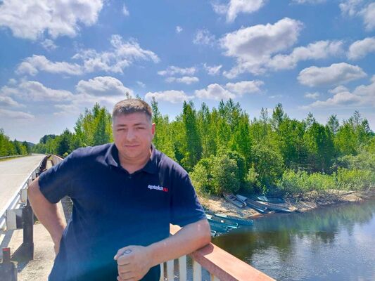  ,   Sergei, 41 ,   ,   