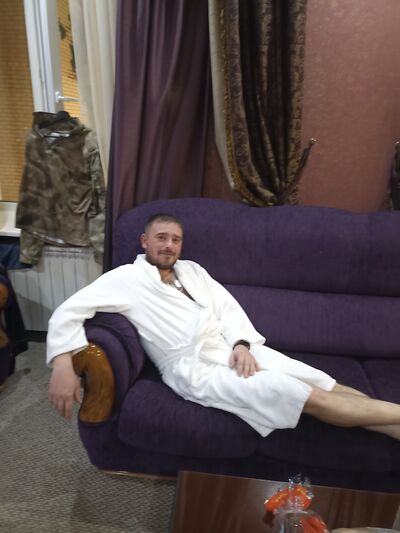  ,   Max, 34 ,   ,   
