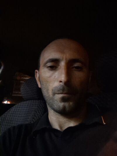  ,   Artur, 30 ,   ,   