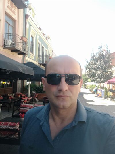  ,   Lasha, 37 ,   ,   , c 