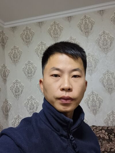  ,   Stanislav, 37 ,   ,   