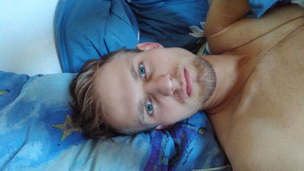 ,   Anton, 24 ,   ,   