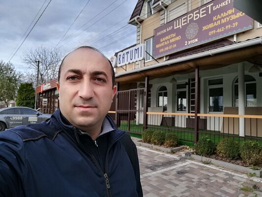  ,   Djavan, 43 ,   