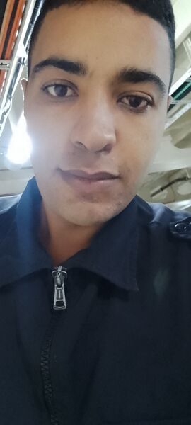  Algiers,   Farouk, 32 ,   ,   