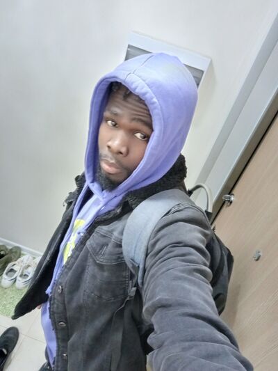  ,   Cheikh, 35 ,   ,   , c 