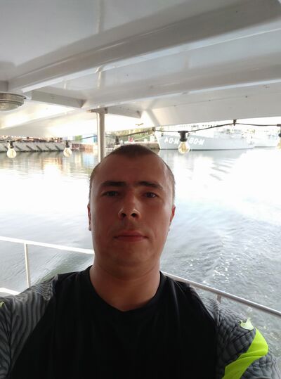  ,   Arturs, 36 ,   ,   , c , 