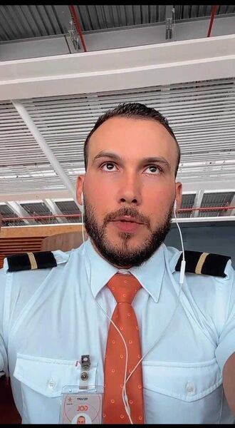  ,   David, 40 ,   ,   