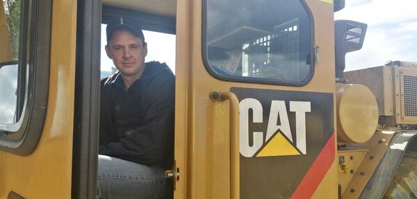  ,   Petr, 38 ,   ,   , c 