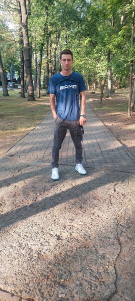  ,   Dimitrian, 26 ,   ,   , c , 