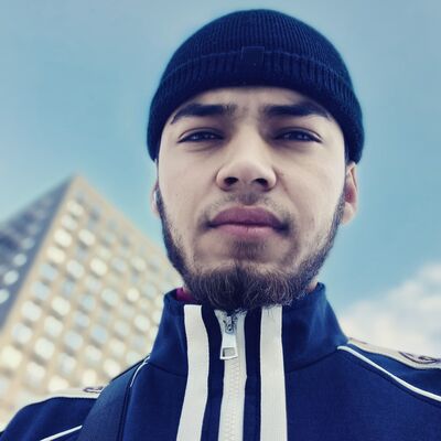  ,   Adam, 24 ,   ,   