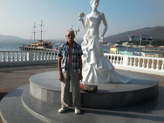  ,   Angi, 60 ,   ,   