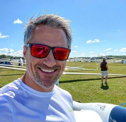  Hollywood,   Andrew, 55 ,   ,   , c , 