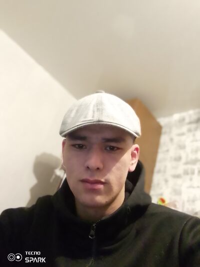  ,   Izatilla, 28 ,   ,   