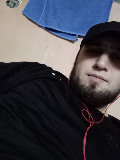  ,   Yyuui, 26 ,   c 
