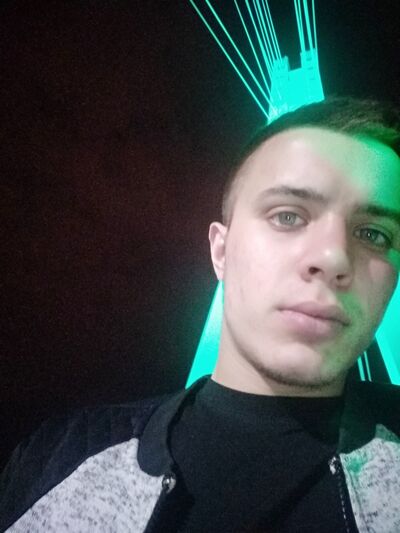  ,   Dominikkun, 28 ,   