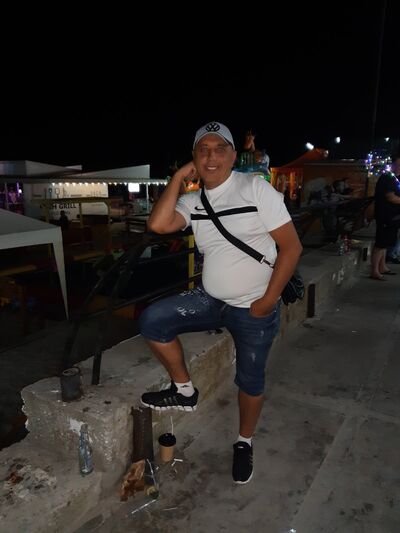  ,   Igor, 47 ,   ,   