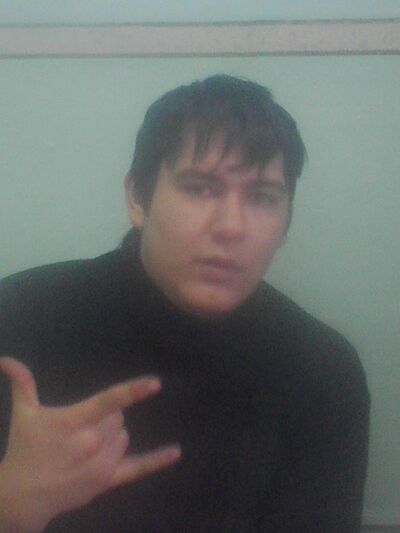  ,   Artur, 30 ,   ,   , c 