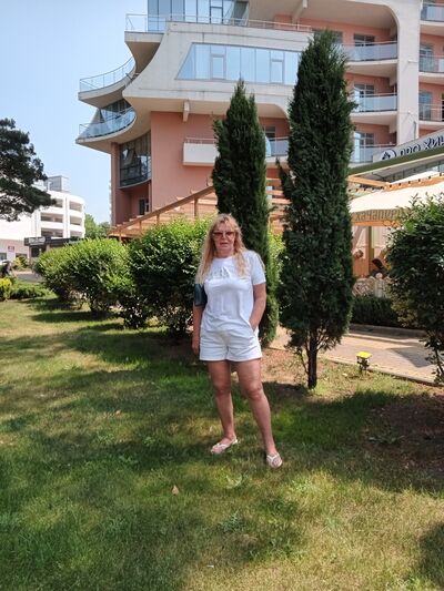  ,   Milena, 58 ,   c 
